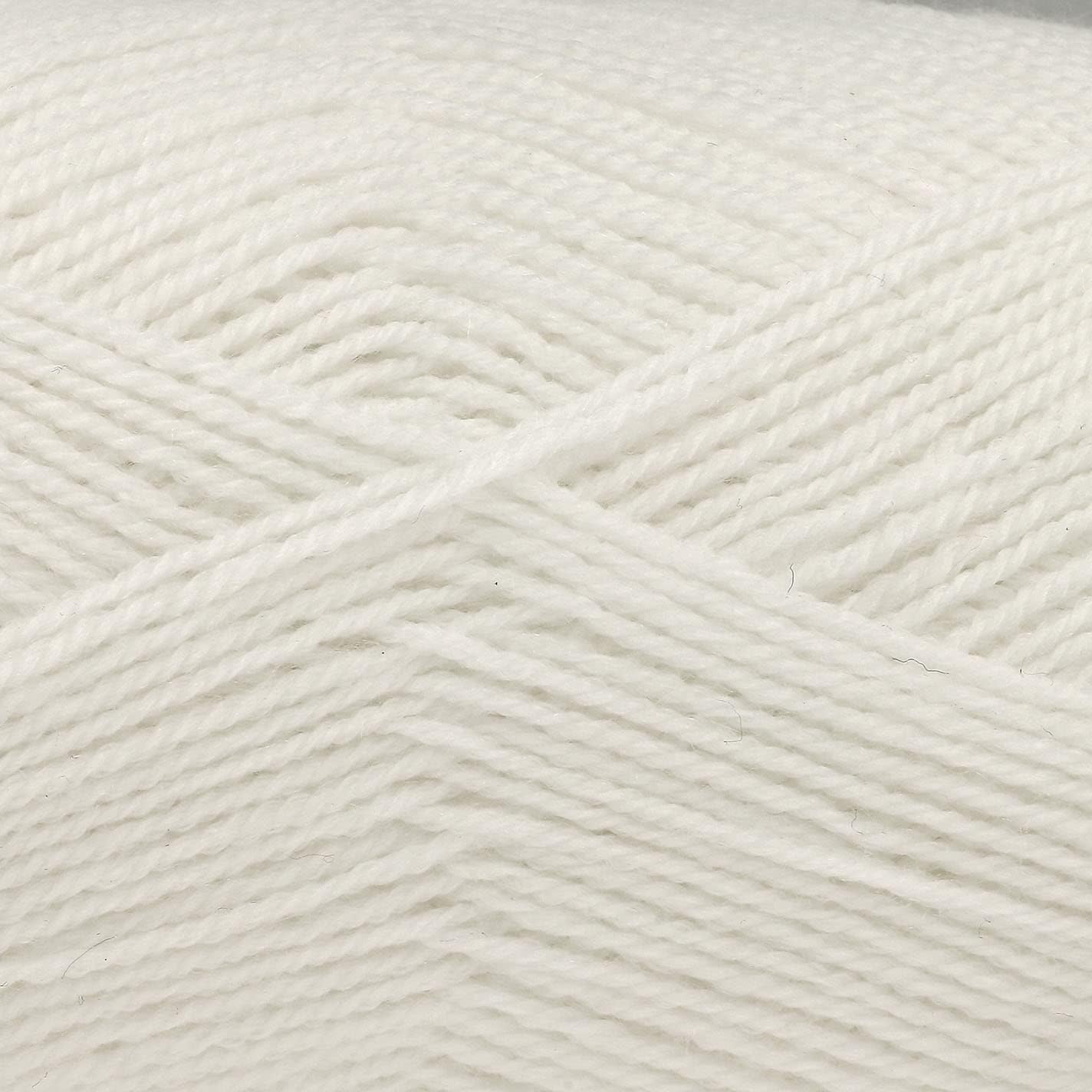 King Cole Prize DK White Yarn - 300M, 100g