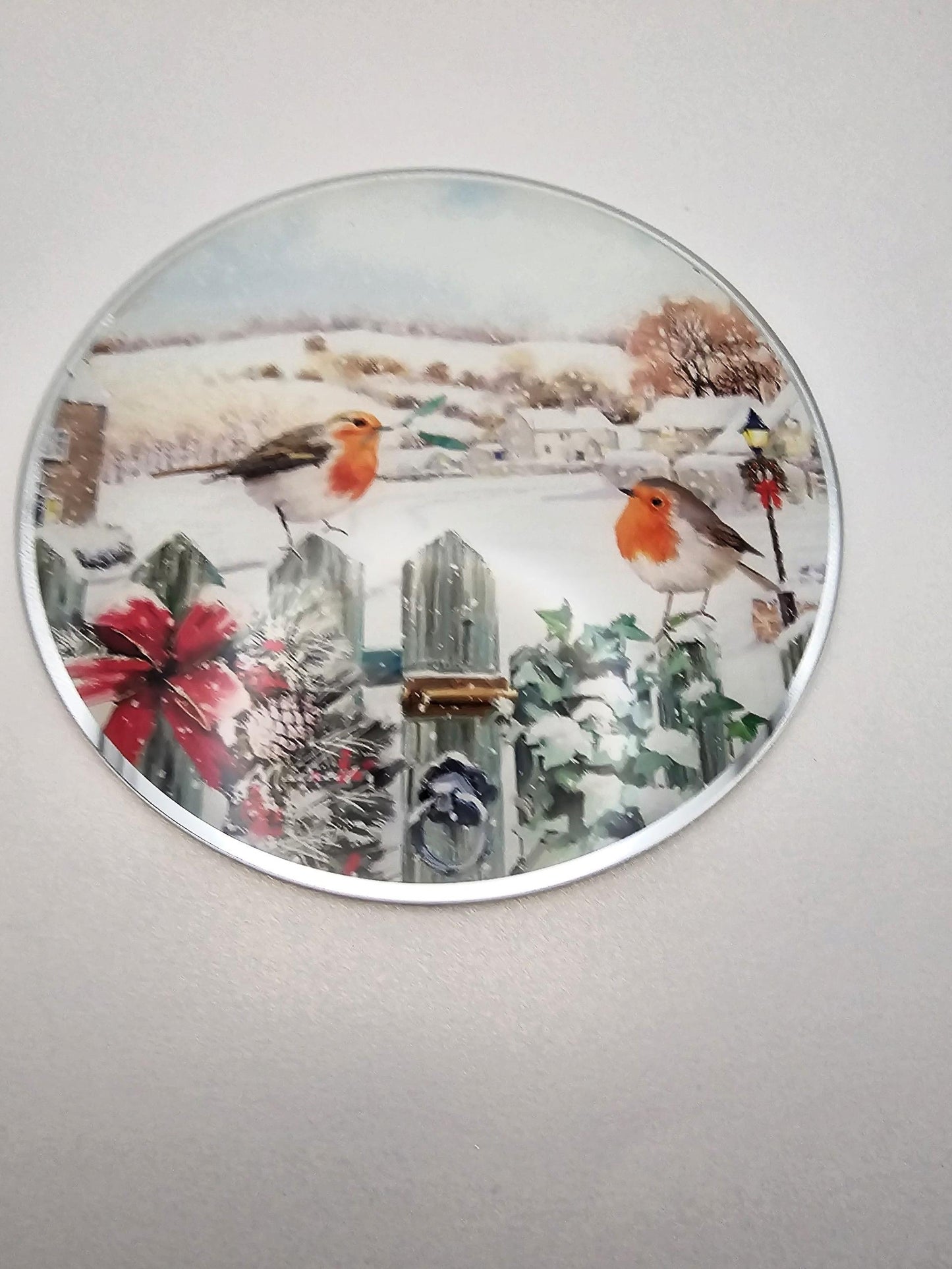christmas round tiviot robin plate