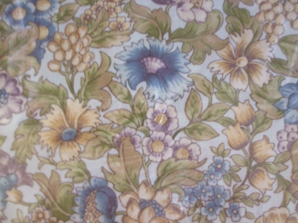Classic Sewing Box Basket Large - Vintage Floral - Green - hanrattycraftsgifts.co.uk