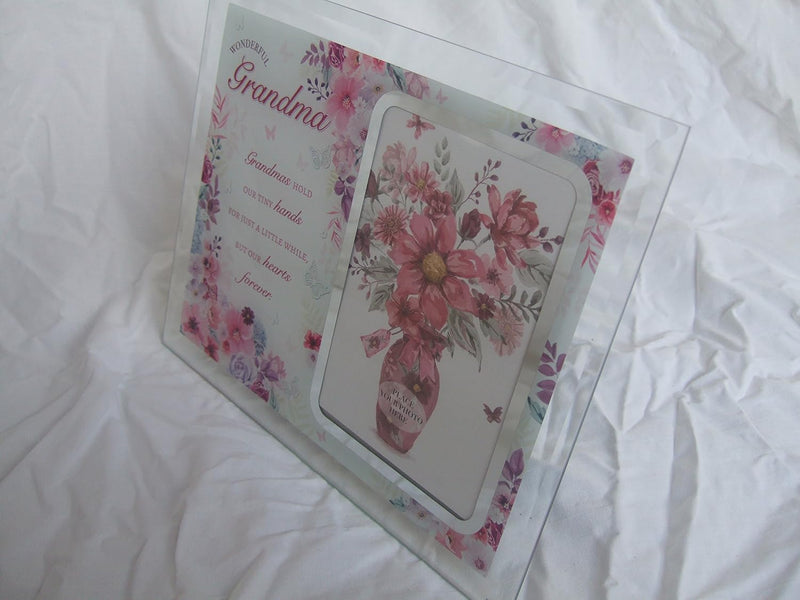 "Wonderful Grandma" Sentimental Floral Glass 6" x 4" (15x10cm) Portrait Photo Frame with Sentimental Verse