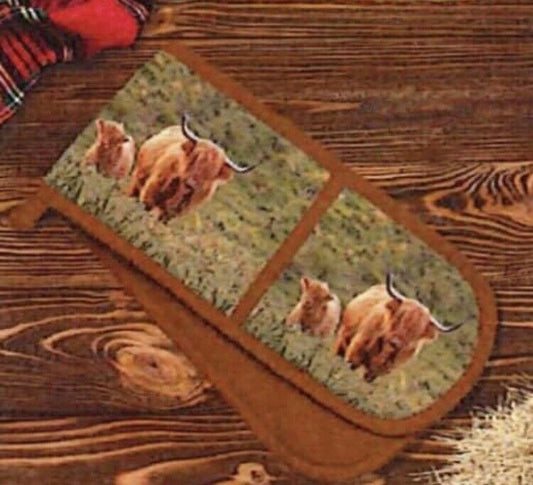 Lesser &amp; Pavey Highland Cow &amp; Calf double oven glove