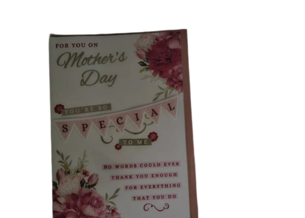 mothers day    card   your so special   sloral bunting