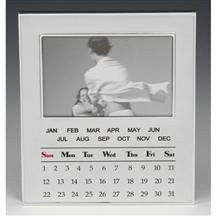 Perpetual Satin Magnetic Calendar Frame - hanrattycraftsgifts.co.uk