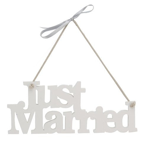 JUST MARRIED WEDDING PLAQUE WG363 - hanrattycraftsgifts.co.uk