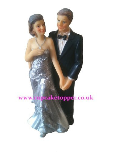 Bride and Groom Wedding Cake Topper - Silver - hanrattycraftsgifts.co.uk