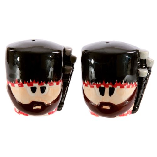 Scottish Piper Salt and Pepper Set - hanrattycraftsgifts.co.uk