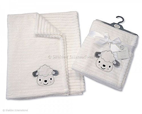 White ribbed supersoft 3d Baby Wrap - Sheep - hanrattycraftsgifts.co.uk