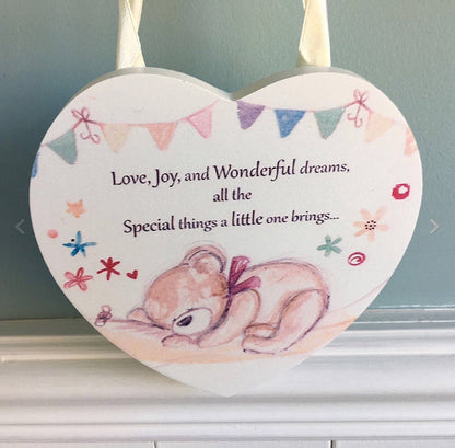 Little Bear Hugs Hanging Plaque - hanrattycraftsgifts.co.uk