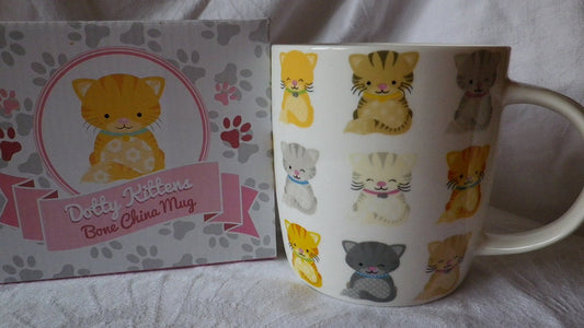 Cute Kittens Design Bone China Mug - hanrattycraftsgifts.co.uk