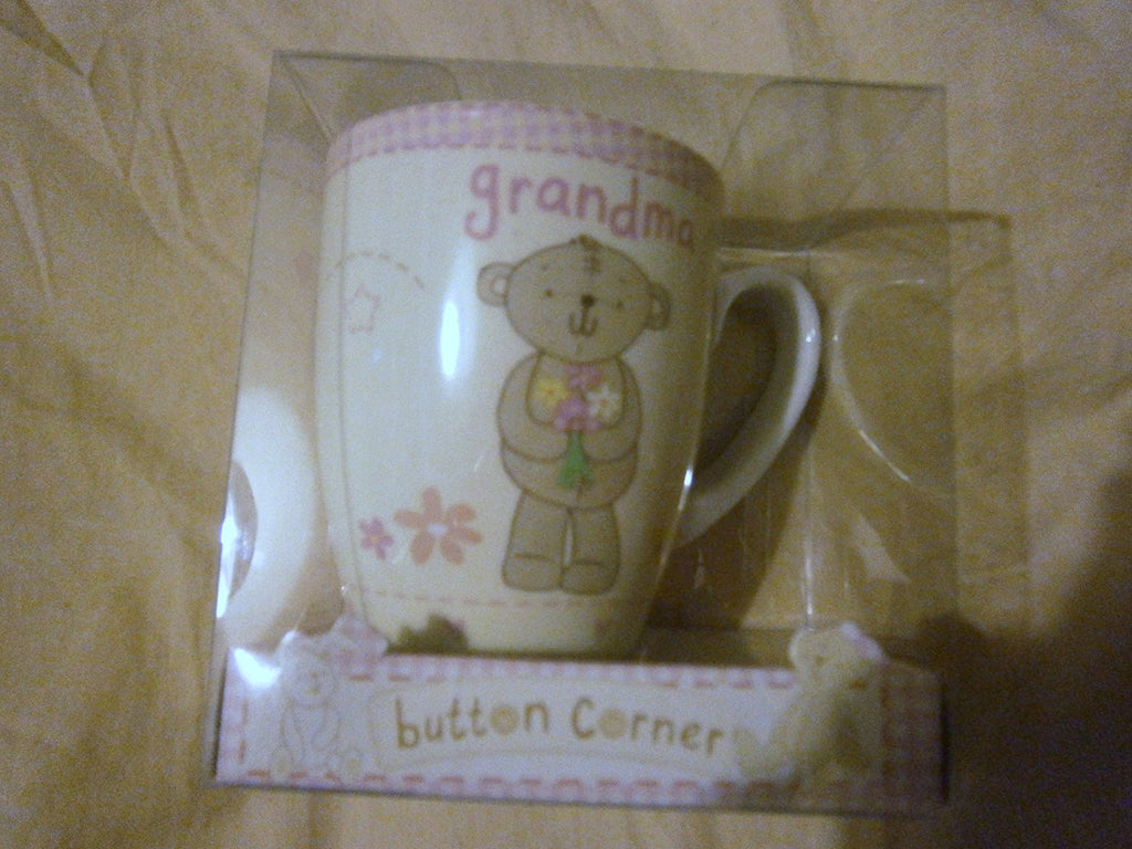 Button Corner - Grandma Mug with Bear Design - Gift Boxed (Colour: Pink/Cream) - hanrattycraftsgifts.co.uk