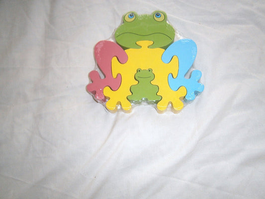 Large Wooden Frog Jigsaw Puzzle - hanrattycraftsgifts.co.uk